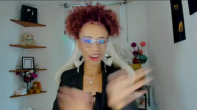 Snapshot of ScarlettMalbec chatting on 01-02-25, 10:11 ScarlettMalbec online show from 01-02-25, 10:11