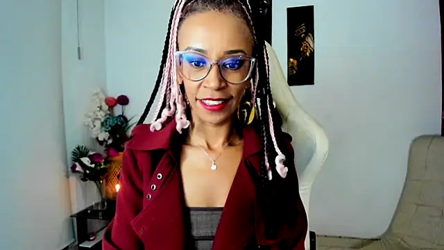 Snapshot of ScarlettMalbec chatting on 02-25-25, 11:44 ScarlettMalbec online show from 02-25-25, 11:44