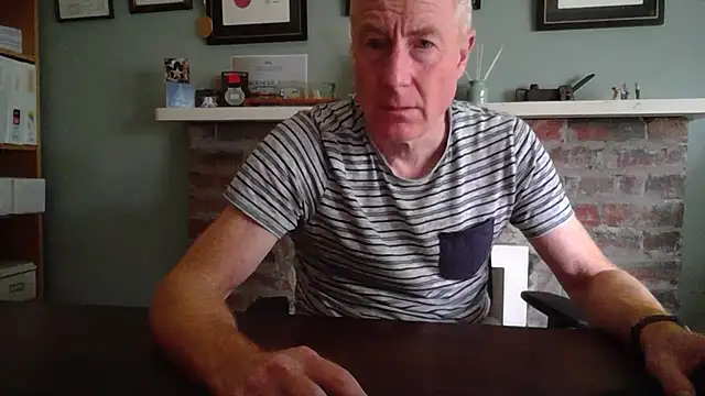 Snapshot of jiggy77777 chatting on 01-09-25, 02:33 jiggy77777 online show from 01-09-25, 02:33