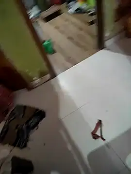 Snapshot of COUPLLE_VILLAGE chatting on 01-16-25, 11:04 COUPLLE VILLAGE online show from 01-16-25, 11:04