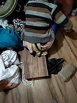 Snapshot of COUPLLE_VILLAGE chatting on 02-11-25, 03:40 COUPLLE VILLAGE online show from 02-11-25, 03:40