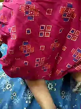 Snapshot of COUPLLE_VILLAGE chatting on 02-12-25, 10:56 COUPLLE VILLAGE online show from 02-12-25, 10:56