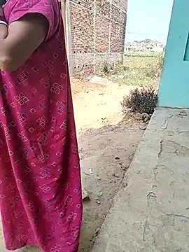 Snapshot of COUPLLE_VILLAGE chatting on 03-12-25, 06:29 COUPLLE VILLAGE online show from 03-12-25, 06:29