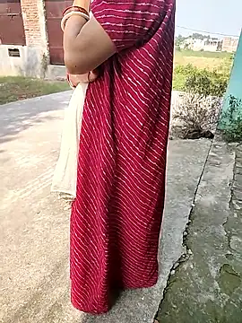 COUPLLE VILLAGE online show from 11-08-25, 06:24