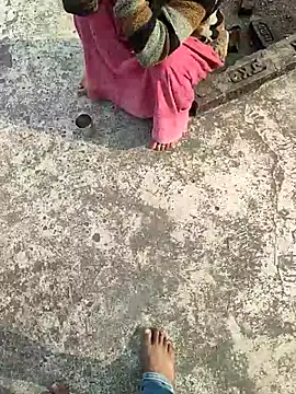 COUPLLE VILLAGE online show from 11-30-25, 03:32