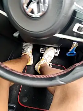 Yardie bone online show from 04-15-26, 12:01