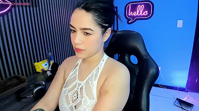 emily roberts1 online show from 12-29-24, 01:56