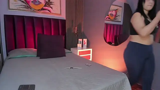 emily roberts1 online show from 01-24-25, 12:31