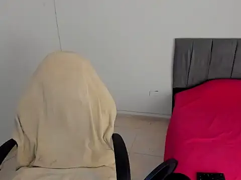 Snapshot of hot_king20 chatting on 03-28-26, 05:07 hot king20 online show from 03-28-26, 05:07