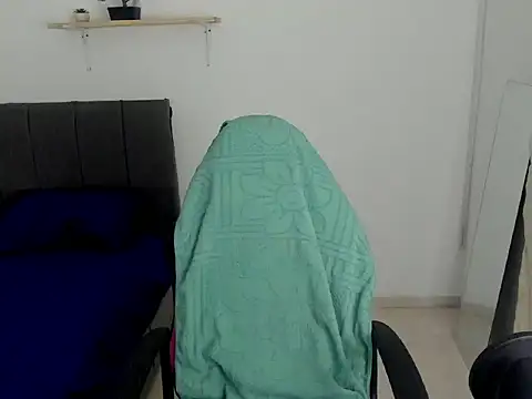 hot king20 online show from 07-25-26, 06:16