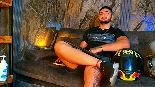 Andrew Brown online show from 02-01-25, 04:22