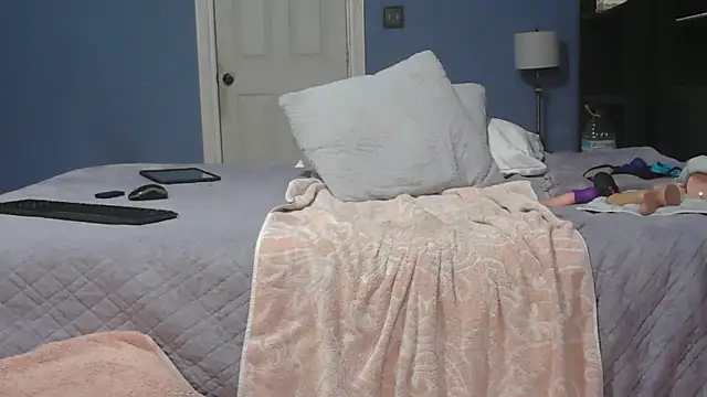 NinasRu online show from 01-26-25, 08:03