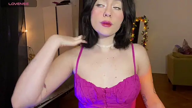 sunshine lina online show from 12-14-24, 10:02