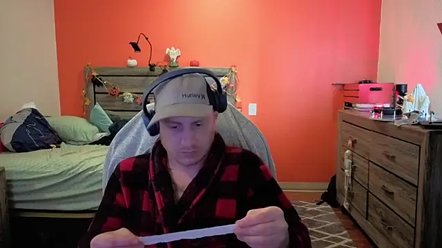 Hydro-Blastz online show from 10-29-25, 05:36