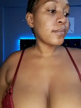 Snapshot of Toya_P chatting on 01-24-25, 05:00 Toya P online show from 01-24-25, 05:00