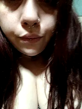 persefone97 online show from 02-02-25, 05:21