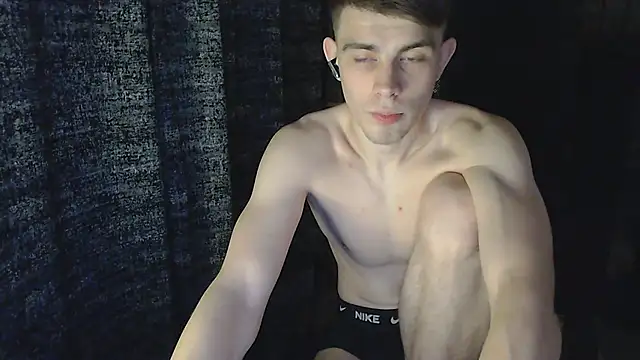 Student Oliver online show from 10-26-25, 08:15