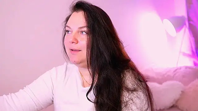 Snapshot of ameliaminkx chatting on 11-16-25, 04:07 ameliaminkx online show from 11-16-25, 04:07