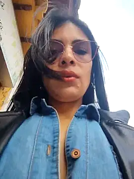 Astrid-- online show from 02-06-26, 03:15