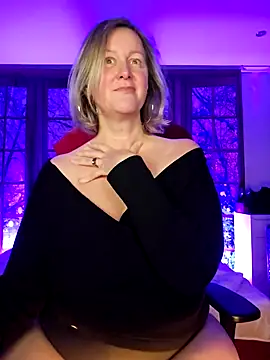 Snapshot of MarleneBloem chatting on 02-04-25, 05:01 MarleneBloem online show from 02-04-25, 05:01