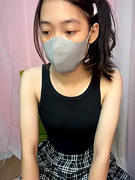 Snapshot of DA-EUN chatting on 09-18-25, 03:08 DA-EUN online show from 09-18-25, 03:08