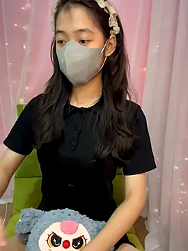 Snapshot of DA-EUN chatting on 09-20-25, 03:57 DA-EUN online show from 09-20-25, 03:57