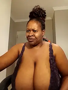 bustylisa1983 online show from 03-20-25, 08:31