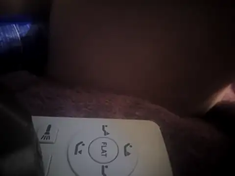 Travislovescum online show from 11-22-25, 06:23