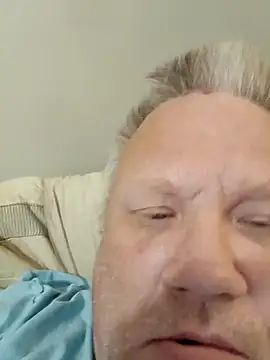 Snapshot of Jbirdb48 chatting on 11-09-25, 11:08 Jbirdb48 online show from 11-09-25, 11:08