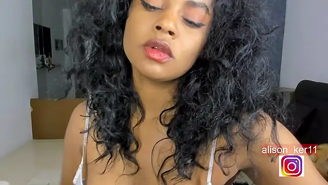 alison-ker3 online show from 12-19-24, 09:51