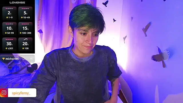 Snapshot of 9_Fernanda_9 chatting on 10-23-25, 08:24 9 Fernanda 9 online show from 10-23-25, 08:24