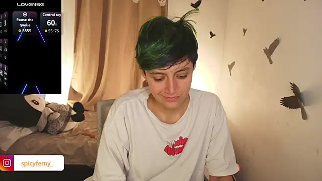 Snapshot of 9_Fernanda_9 chatting on 10-25-25, 08:55 9 Fernanda 9 online show from 10-25-25, 08:55