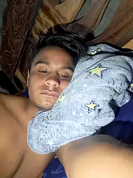 Snapshot of Timyboys24 chatting on 12-04-24, 04:43 Timyboys24 online show from 12-04-24, 04:43