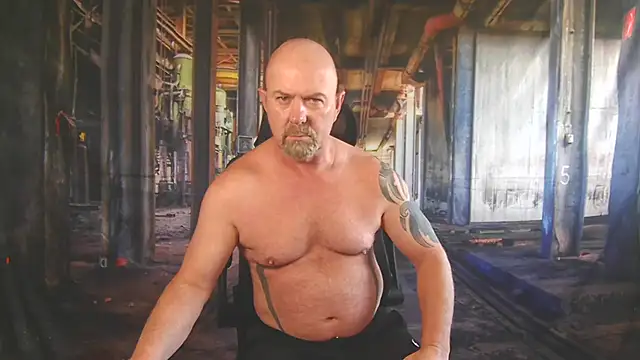 Snapshot of ManlyPrisonGuy chatting on 06-11-26, 02:15 ManlyPrisonGuy online show from 06-11-26, 02:15