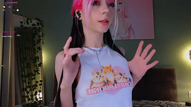 TristaRoht online show from 12-20-24, 09:17