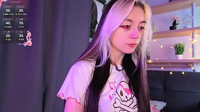 TristaRoht online show from 04-25-26, 03:09