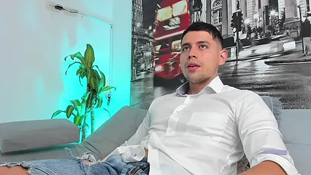 ANDER PEREZ online show from 02-07-25, 02:58