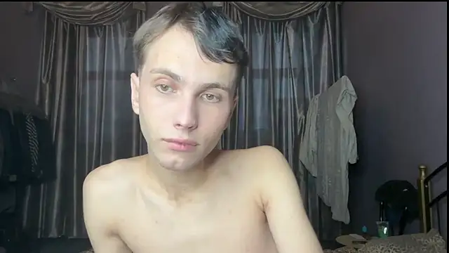 Snapshot of fcherthth chatting on 05-31-26, 06:31 fcherthth online show from 05-31-26, 06:31