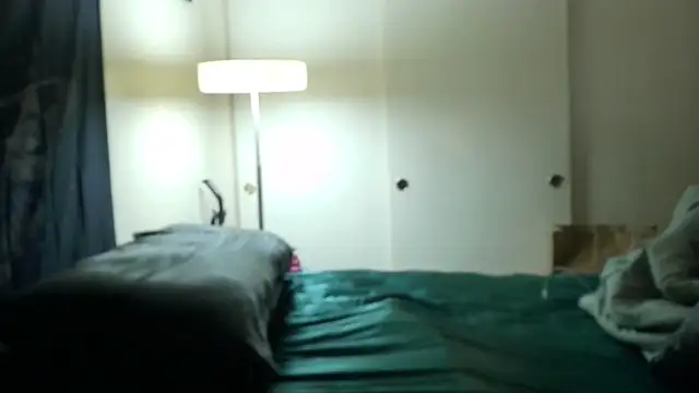 Snapshot of Yagurl__west chatting on 01-10-25, 04:30 Yagurl west online show from 01-10-25, 04:30