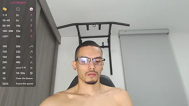 russthiago online show from 03-22-25, 10:48