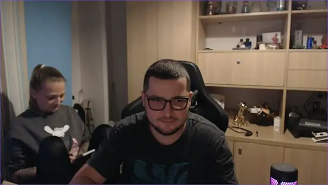 Snapshot of bigpuff_hott chatting on 10-07-25, 07:44 bigpuff hott online show from 10-07-25, 07:44