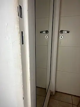 Snapshot of fitcouple1889 chatting on 02-09-25, 12:06 fitcouple1889 online show from 02-09-25, 12:06