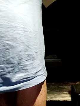 Snapshot of mikostriper chatting on 11-29-25, 02:47 mikostriper online show from 11-29-25, 02:47