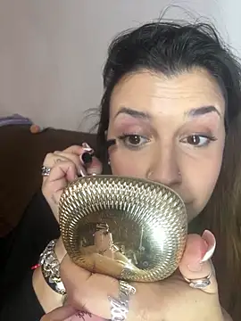 Snapshot of Novababy18 chatting on 12-07-24, 03:47 Novababy18 online show from 12-07-24, 03:47