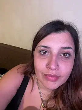 Snapshot of Novababy18 chatting on 01-12-25, 12:28 Novababy18 online show from 01-12-25, 12:28