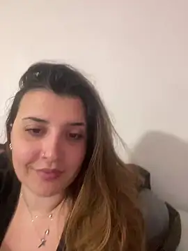 Snapshot of Novababy18 chatting on 02-22-25, 01:44 Novababy18 online show from 02-22-25, 01:44