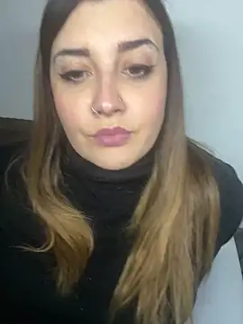 Snapshot of Novababy18 chatting on 03-05-25, 10:21 Novababy18 online show from 03-05-25, 10:21