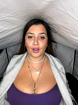 Snapshot of Novababy18 chatting on 10-03-25, 11:02 Novababy18 online show from 10-03-25, 11:02