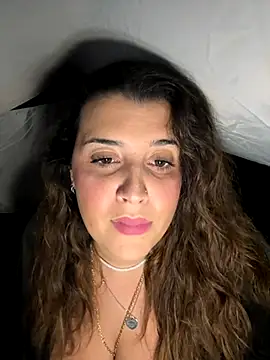 Snapshot of Novababy18 chatting on 10-19-25, 10:10 Novababy18 online show from 10-19-25, 10:10