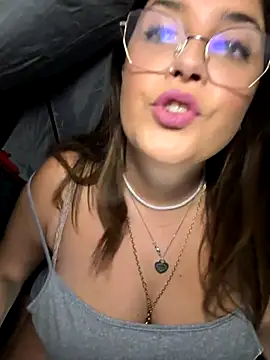 Snapshot of Novababy18 chatting on 10-26-25, 10:25 Novababy18 online show from 10-26-25, 10:25